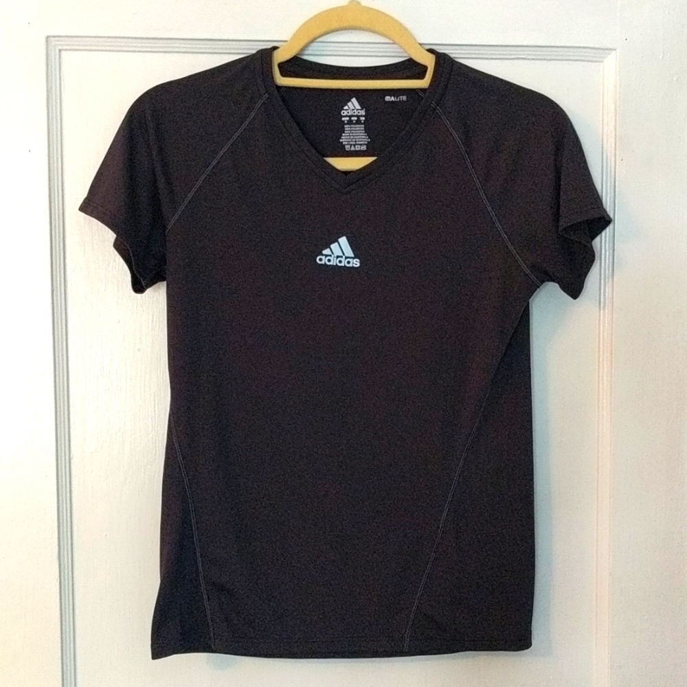 Black, Adidas workout T-shirt. size: M